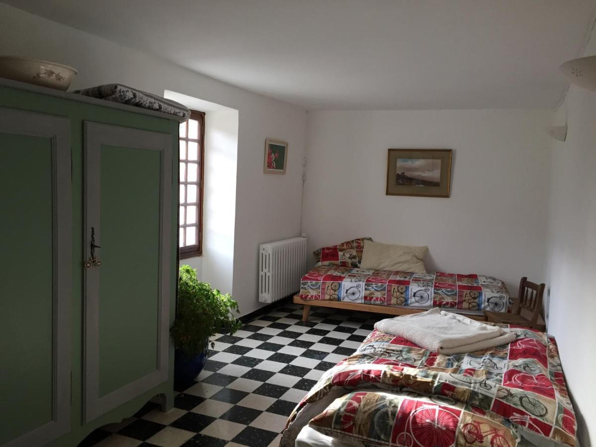 Serre Des Ormes - Cycling, Walking & Running Retreat Salerans Bagian luar foto